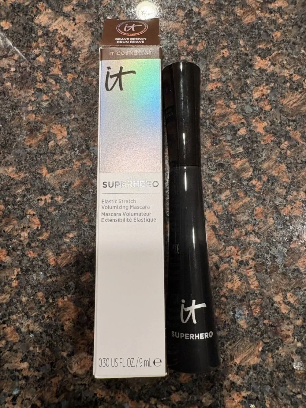 It Cosmetics Superhero Elastic Stretch Volumizing Mascara 0.30oz - BROWN, NEW